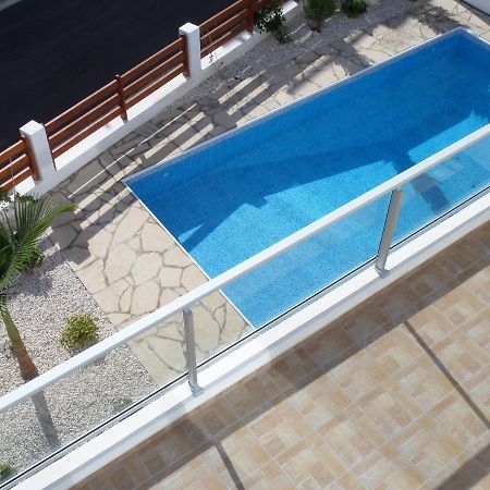 Modern Villa, 4 Bedrooms, Private Pool, Close To Coral Bay Strip Пейя Экстерьер фото
