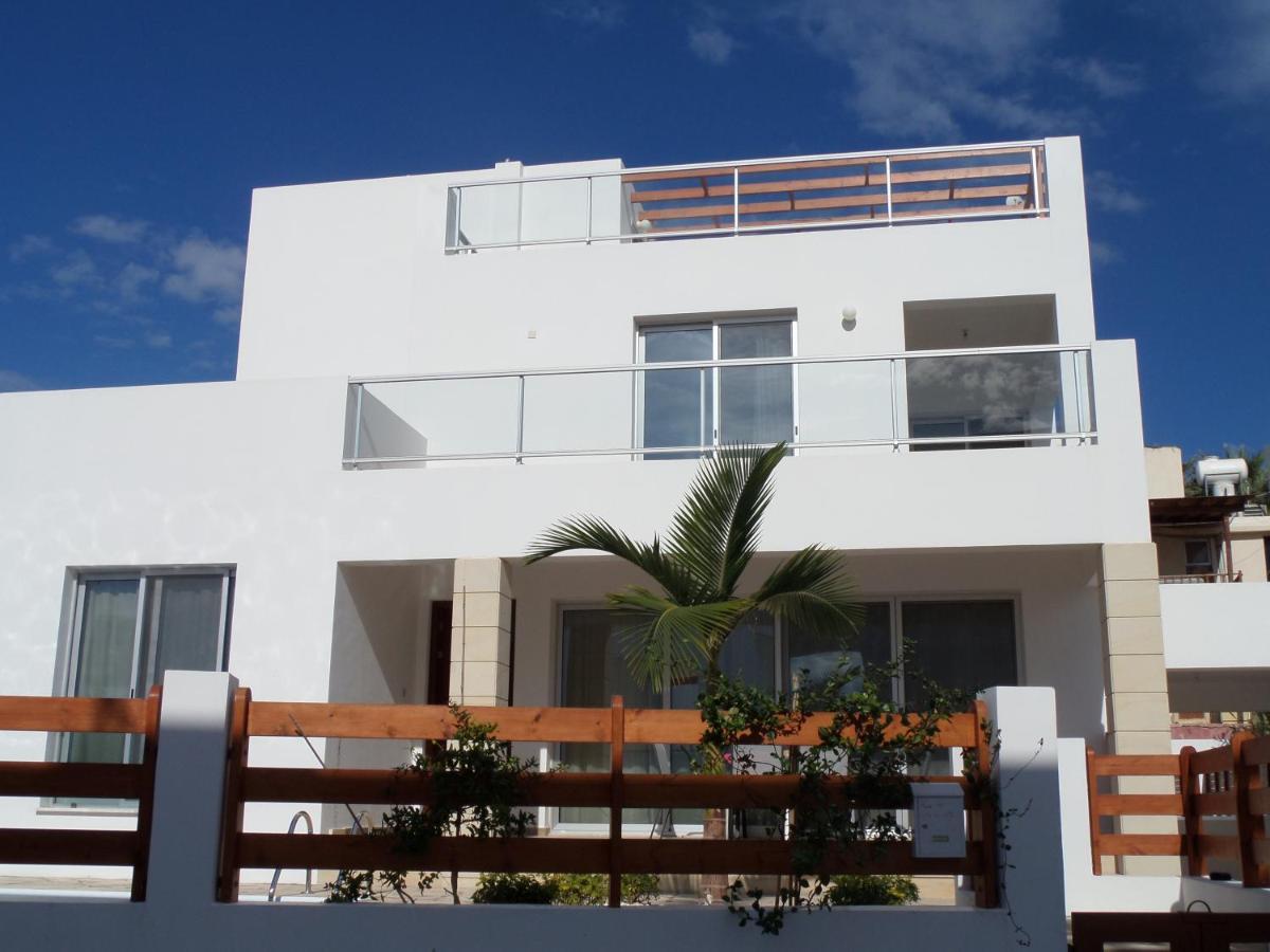 Modern Villa, 4 Bedrooms, Private Pool, Close To Coral Bay Strip Пейя Экстерьер фото