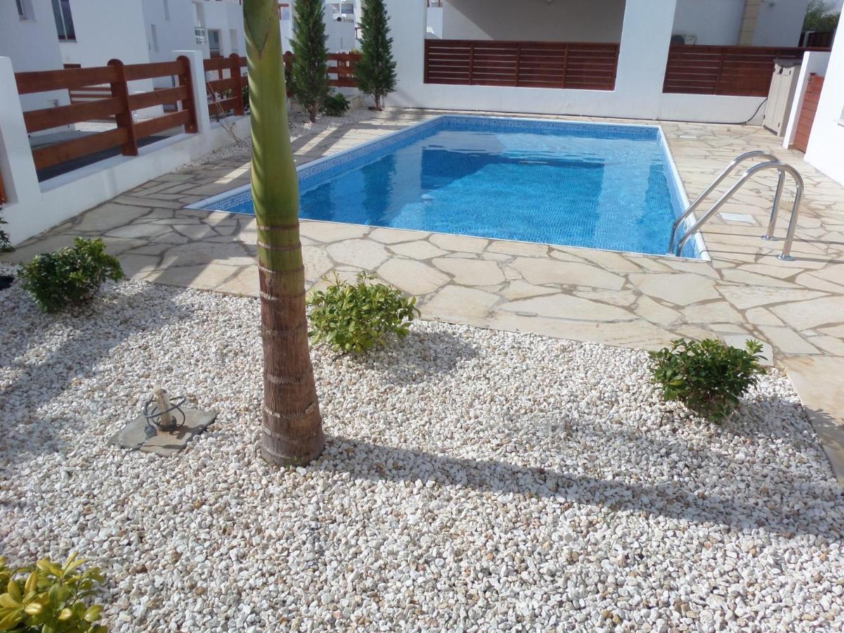 Modern Villa, 4 Bedrooms, Private Pool, Close To Coral Bay Strip Пейя Экстерьер фото