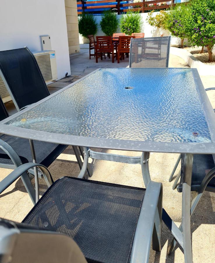 Modern Villa, 4 Bedrooms, Private Pool, Close To Coral Bay Strip Пейя Экстерьер фото
